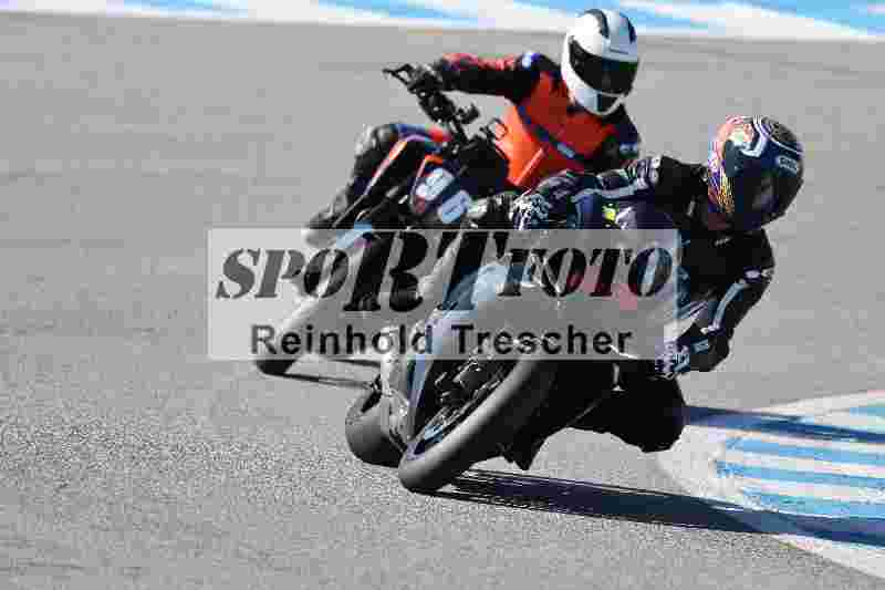 Archiv-2025/02 28.-31.01.2025 Moto Center Thun Jerez/gruen-green/63